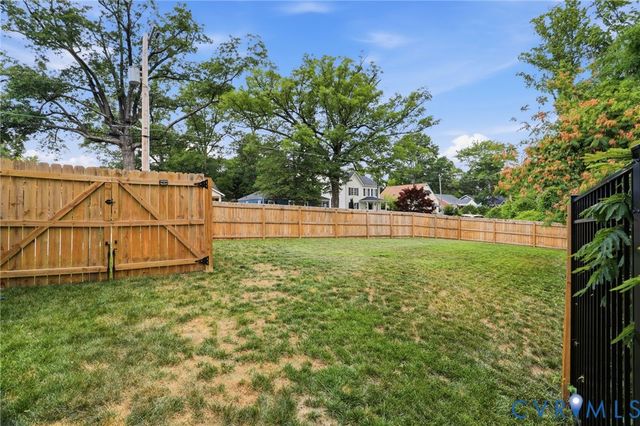 5605 Bloomingdale Ave, Henrico, VA 23228