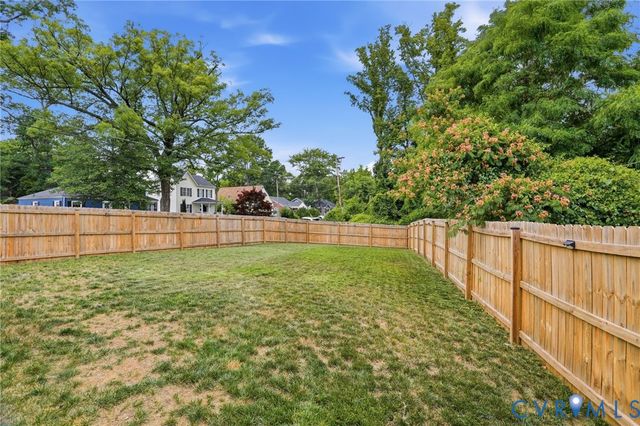 5605 Bloomingdale Ave, Henrico, VA 23228