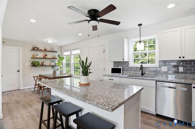 5605 Bloomingdale Ave, Henrico, VA 23228