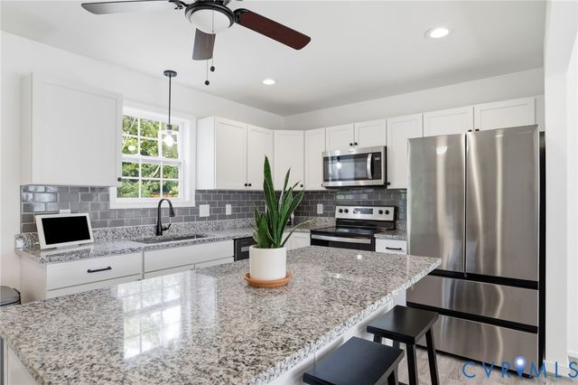 5605 Bloomingdale Ave, Henrico, VA 23228