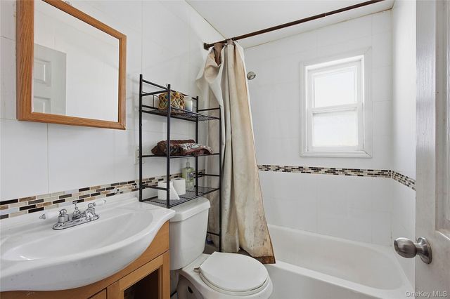 21611 115th Court, Cambria Heights, NY 11411