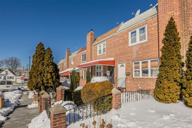 21611 115th Court, Cambria Heights, NY 11411