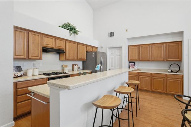 2116 Sunsprite Drive, Union City, CA 94587