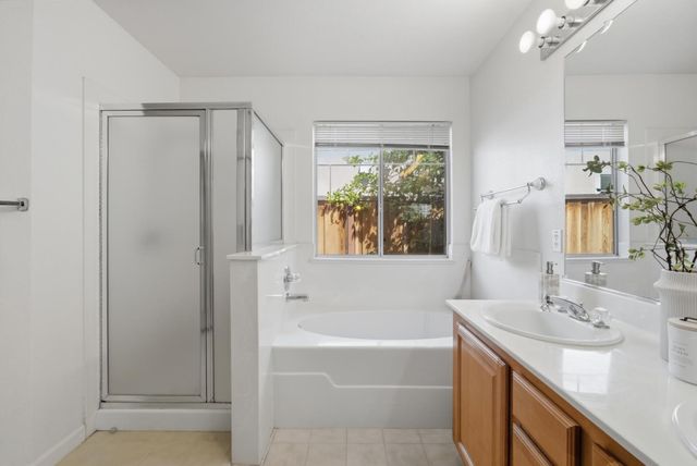 2116 Sunsprite Drive, Union City, CA 94587