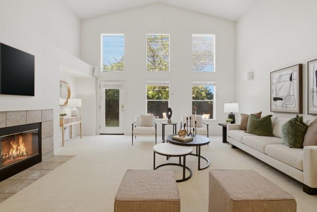 2116 Sunsprite Drive, Union City, CA 94587