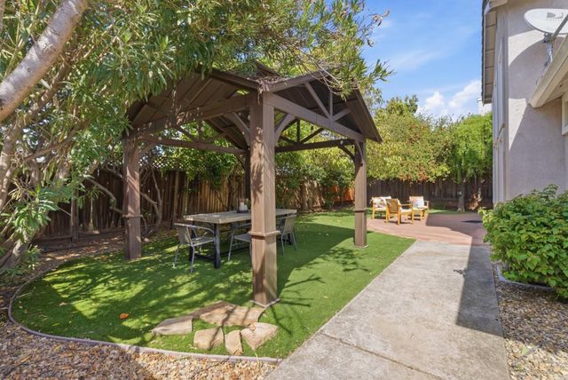 2116 Sunsprite Drive, Union City, CA 94587