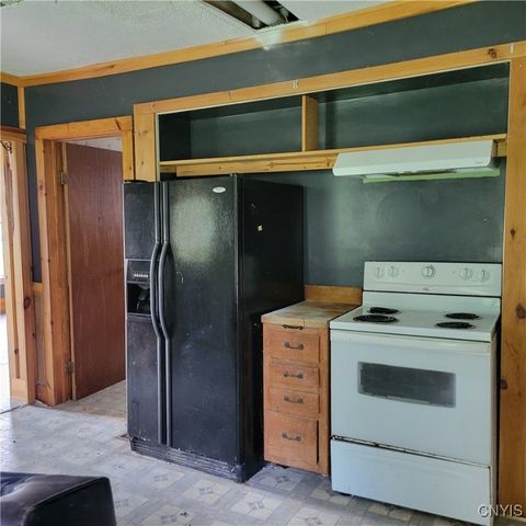 9512 Church Street, Denmark, NY 13620