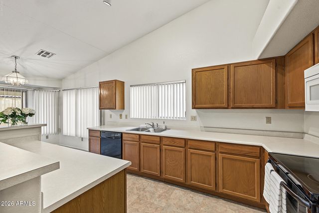 17421 N 85TH Avenue, Peoria, AZ 85382