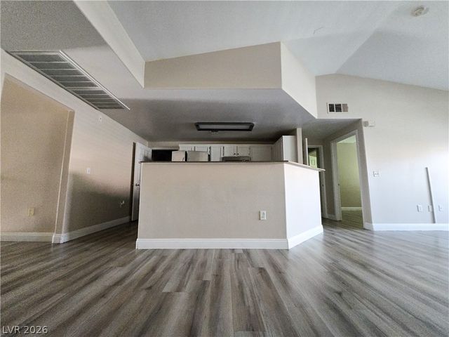 10001 Peace Way 2198, Las Vegas, NV 89147