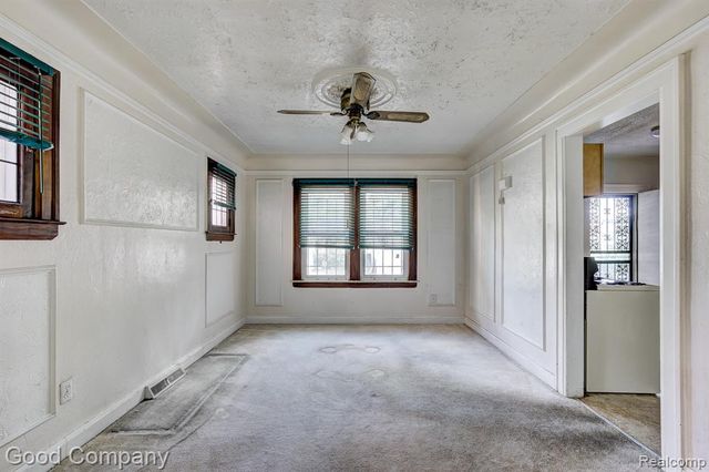 16204 Roselawn Street, Detroit, MI 48221