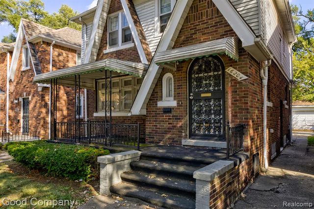16204 Roselawn Street, Detroit, MI 48221