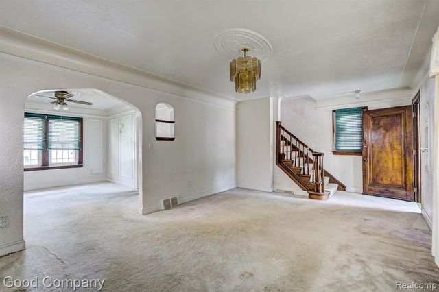 16204 Roselawn Street, Detroit, MI 48221