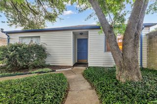 3735 Vineyard Drive, Houston, TX 77082