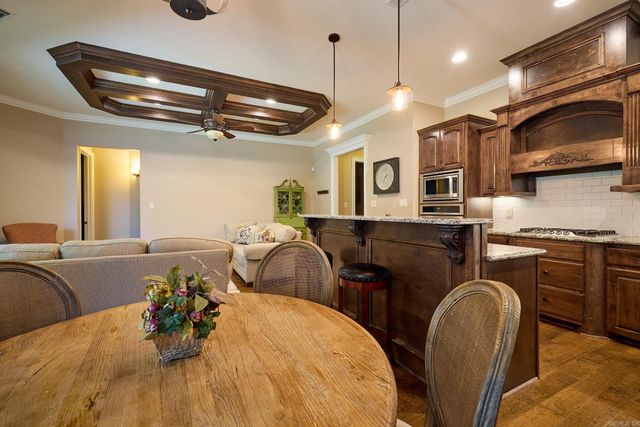 3716 Logan Ridge Drive, Bryant, AR 72022