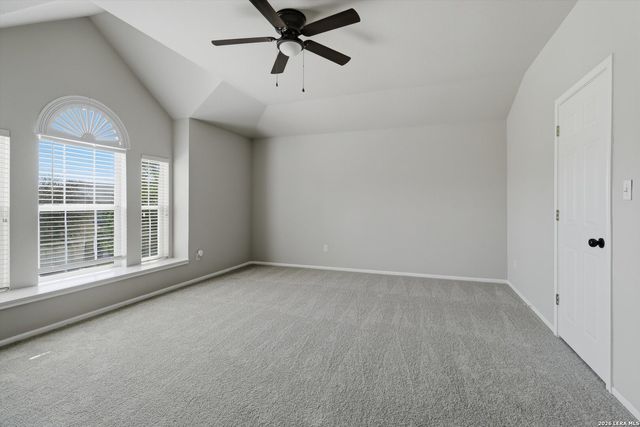 21827 Goldcrest Run, San Antonio, TX 78260