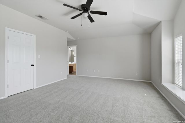 21827 Goldcrest Run, San Antonio, TX 78260