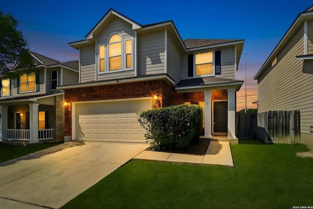 21827 Goldcrest Run, San Antonio, TX 78260