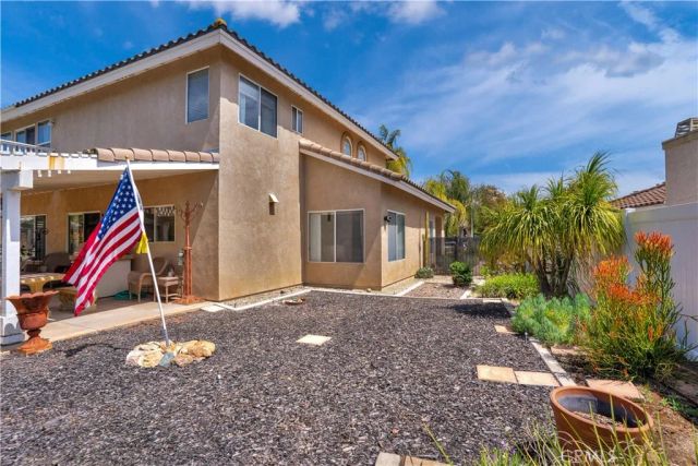 39963 Via Espana, Murrieta, CA 92562