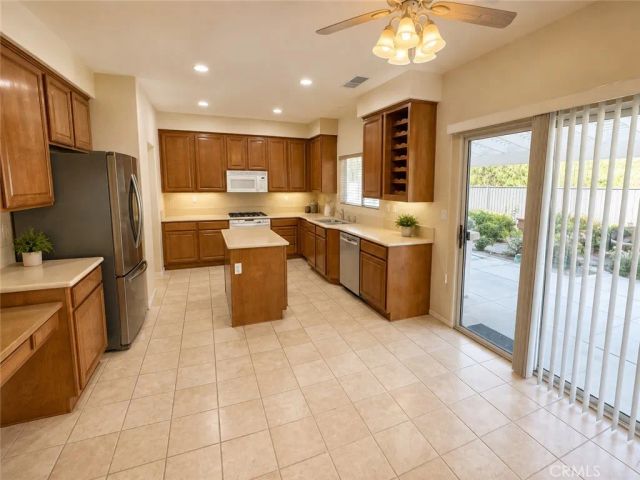 39963 Via Espana, Murrieta, CA 92562