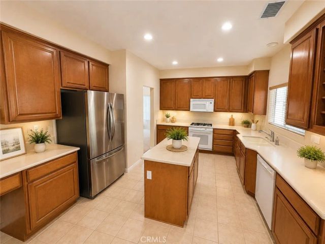 39963 Via Espana, Murrieta, CA 92562
