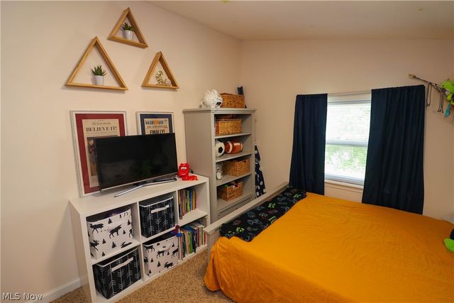 204 House Court, Fairport Harbor, OH 44077