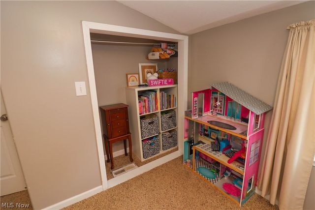 204 House Court, Fairport Harbor, OH 44077