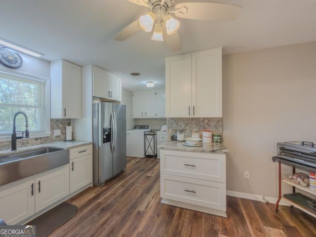 324 E Broad Street, Winder, GA 30680