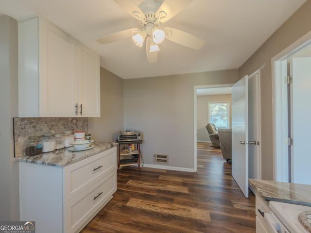 324 E Broad Street, Winder, GA 30680