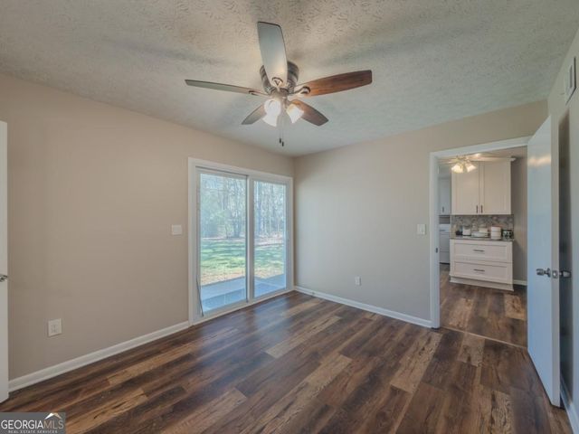 324 E Broad Street, Winder, GA 30680