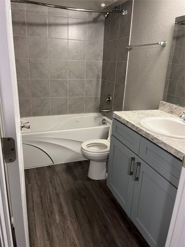 6108 Abrams Road 528, Dallas, TX 75231