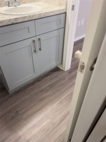 6108 Abrams Road 528, Dallas, TX 75231