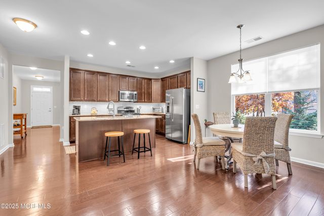 339 Newport Way, Little Egg Harbor, NJ 08087