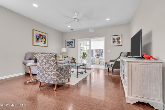 339 Newport Way, Little Egg Harbor, NJ 08087