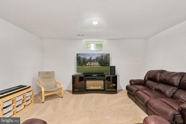101 SNOWY EGRET WAY, Fredericksburg, VA 22406