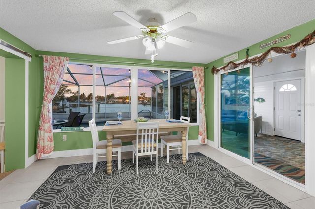 12532 5TH ISLE, Hudson, FL 34667