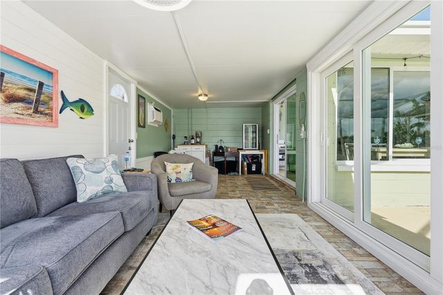 12532 5TH ISLE, Hudson, FL 34667