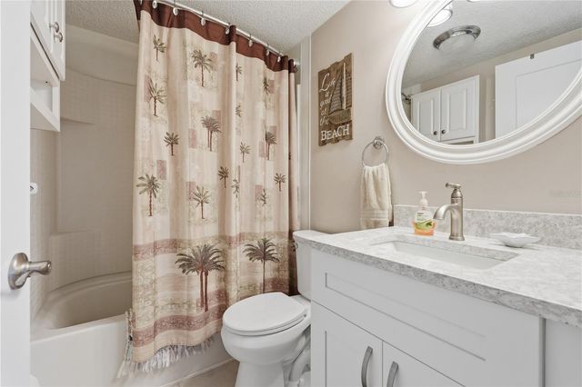 12532 5TH ISLE, Hudson, FL 34667