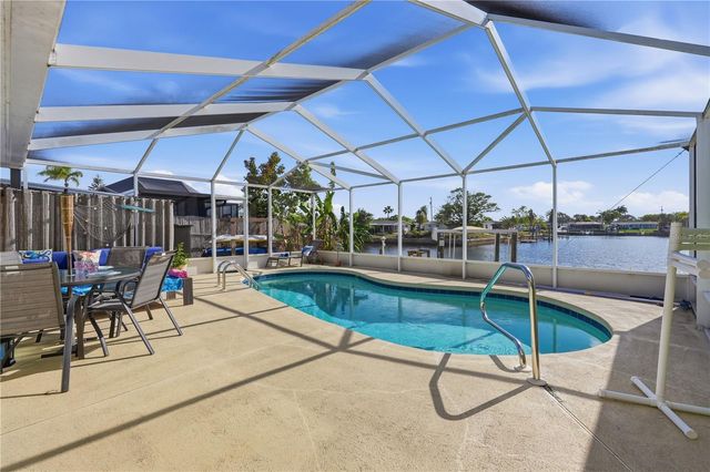 12532 5TH ISLE, Hudson, FL 34667