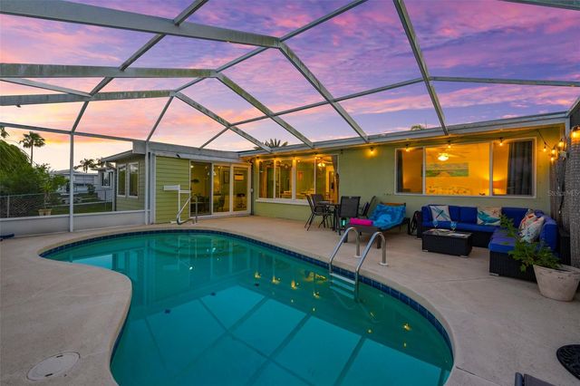 12532 5TH ISLE, Hudson, FL 34667