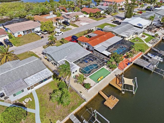 12532 5TH ISLE, Hudson, FL 34667