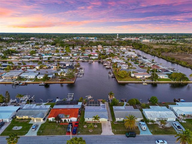 12532 5TH ISLE, Hudson, FL 34667