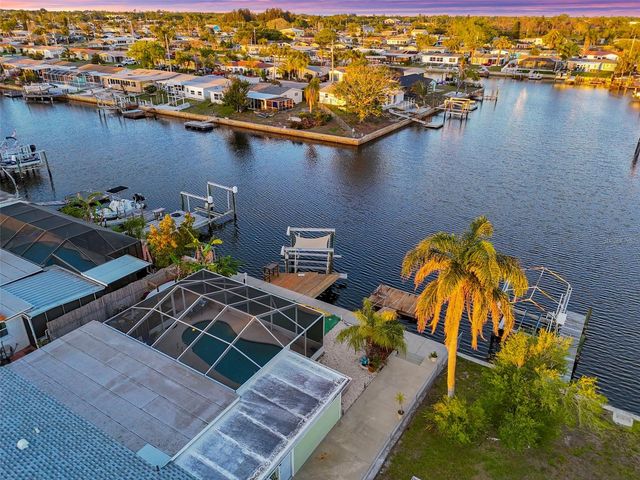 12532 5TH ISLE, Hudson, FL 34667