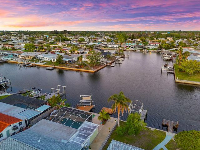 12532 5TH ISLE, Hudson, FL 34667