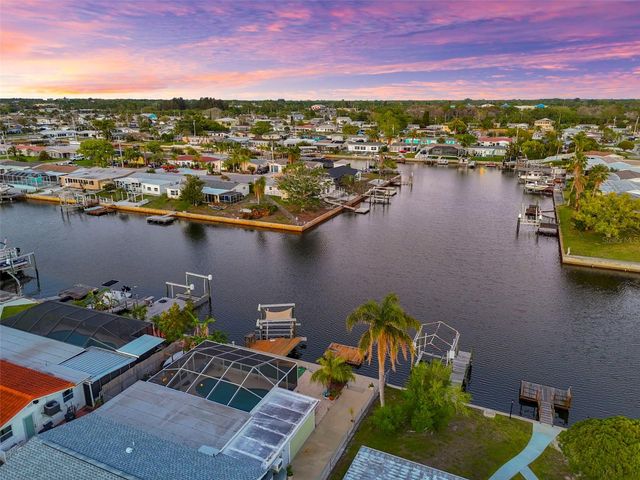 12532 5TH ISLE, Hudson, FL 34667