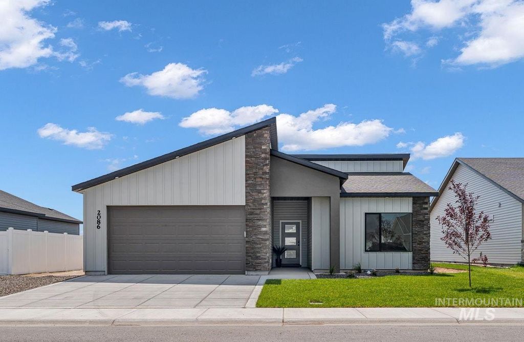 2086 Lowline Ave, Twin Falls, ID 83301 photo 1