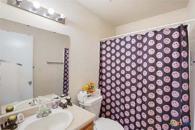 2900 Blackburn Drive, Killeen, TX 76543