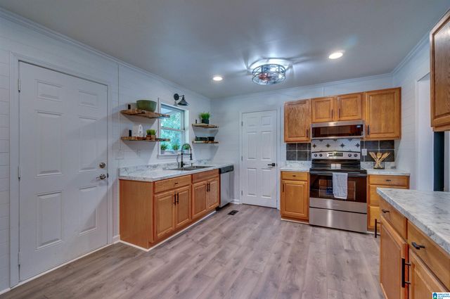 468 COUNTY ROAD 132, Jemison, AL 35085