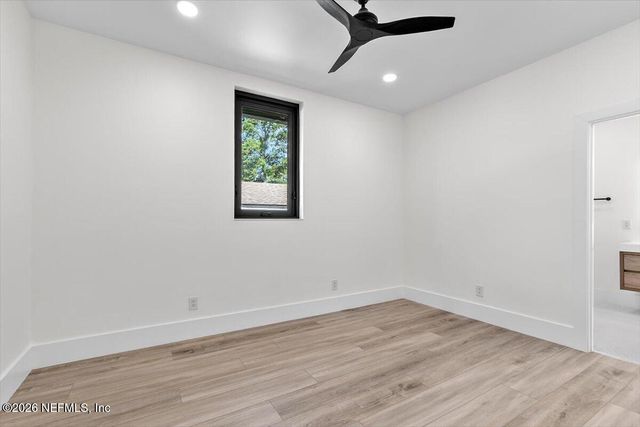 8833 SANCHEZ Road, Jacksonville, FL 32217