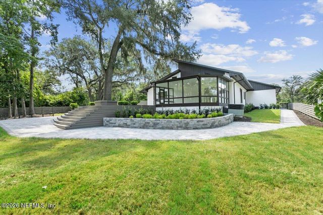 8833 SANCHEZ Road, Jacksonville, FL 32217