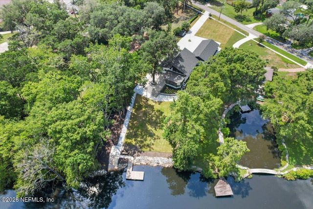 8833 SANCHEZ Road, Jacksonville, FL 32217